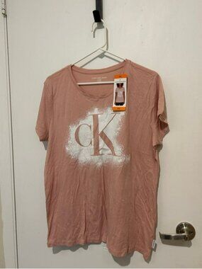 Calvin Klein peachy pink tee